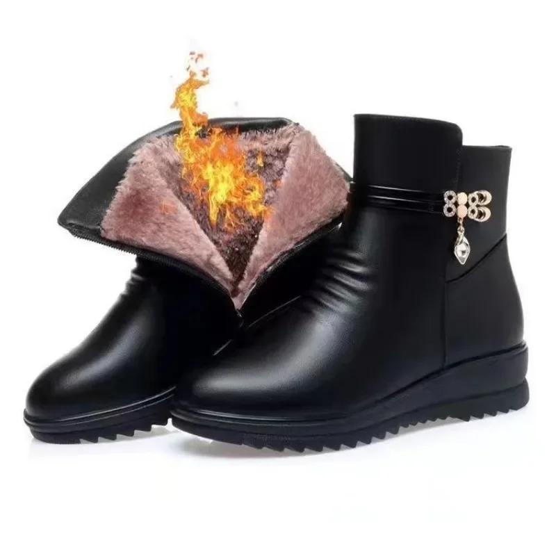 Women’s Genuine Leather Snow Boots – Winter Wool Lined Ankle Boots